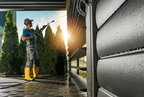 Best Driveway Pressure Washing  in Hoopa, CA